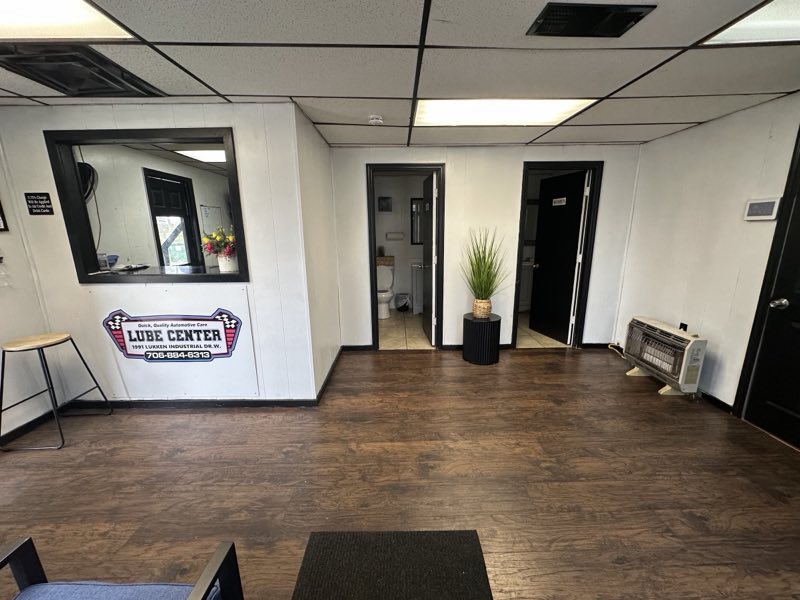 Lube Center oil change shop